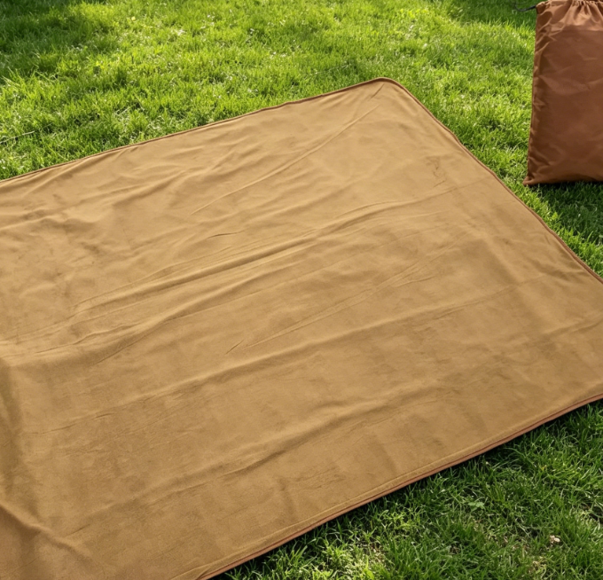 Tear-Resistant & Windproof Picnic Blanket