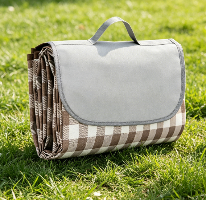 Foldable Waterproof & Sand-Proof Beach Blanket
